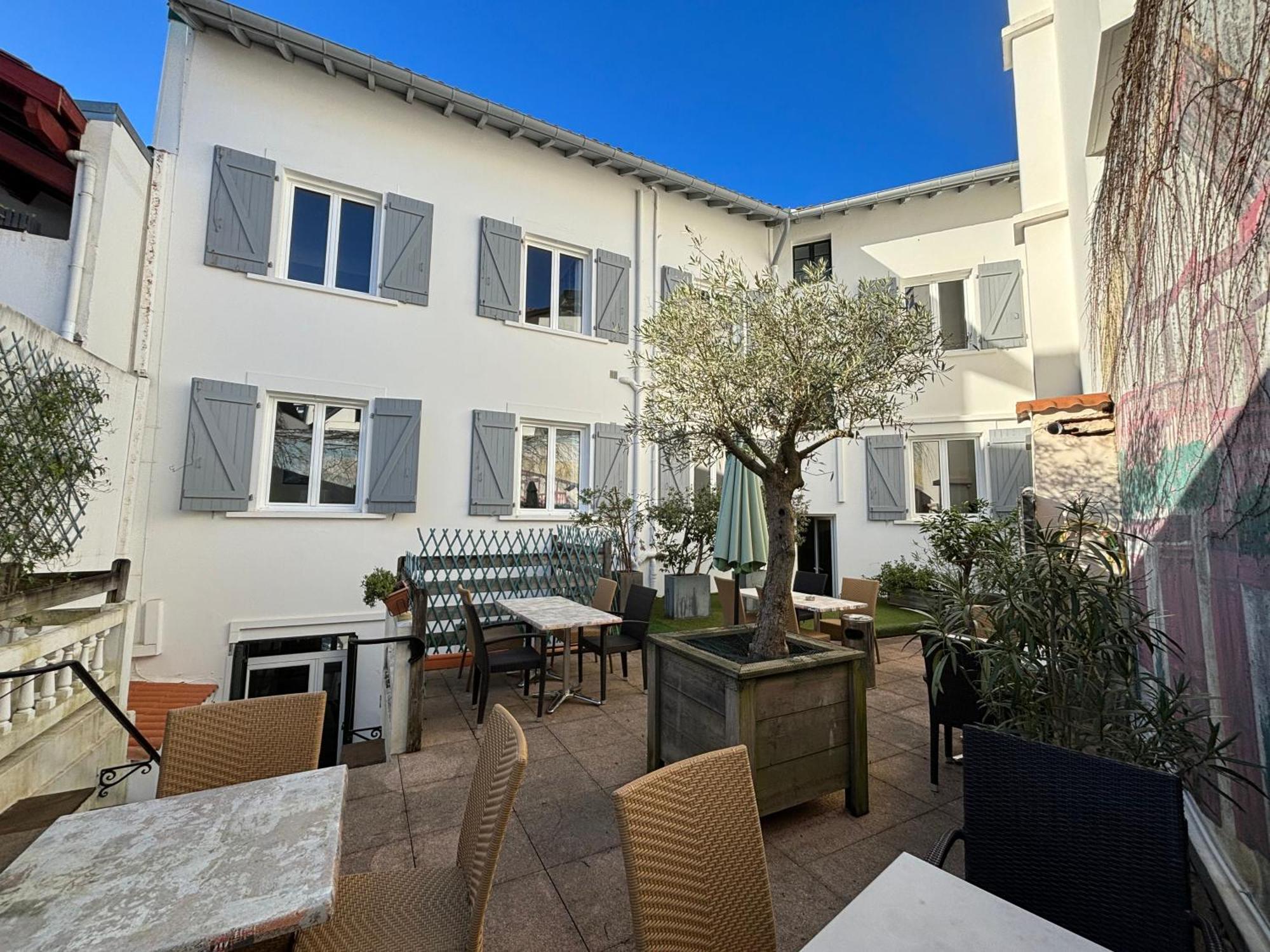 Mosaikhotel Saint-Jean-de-Luz Exterior photo