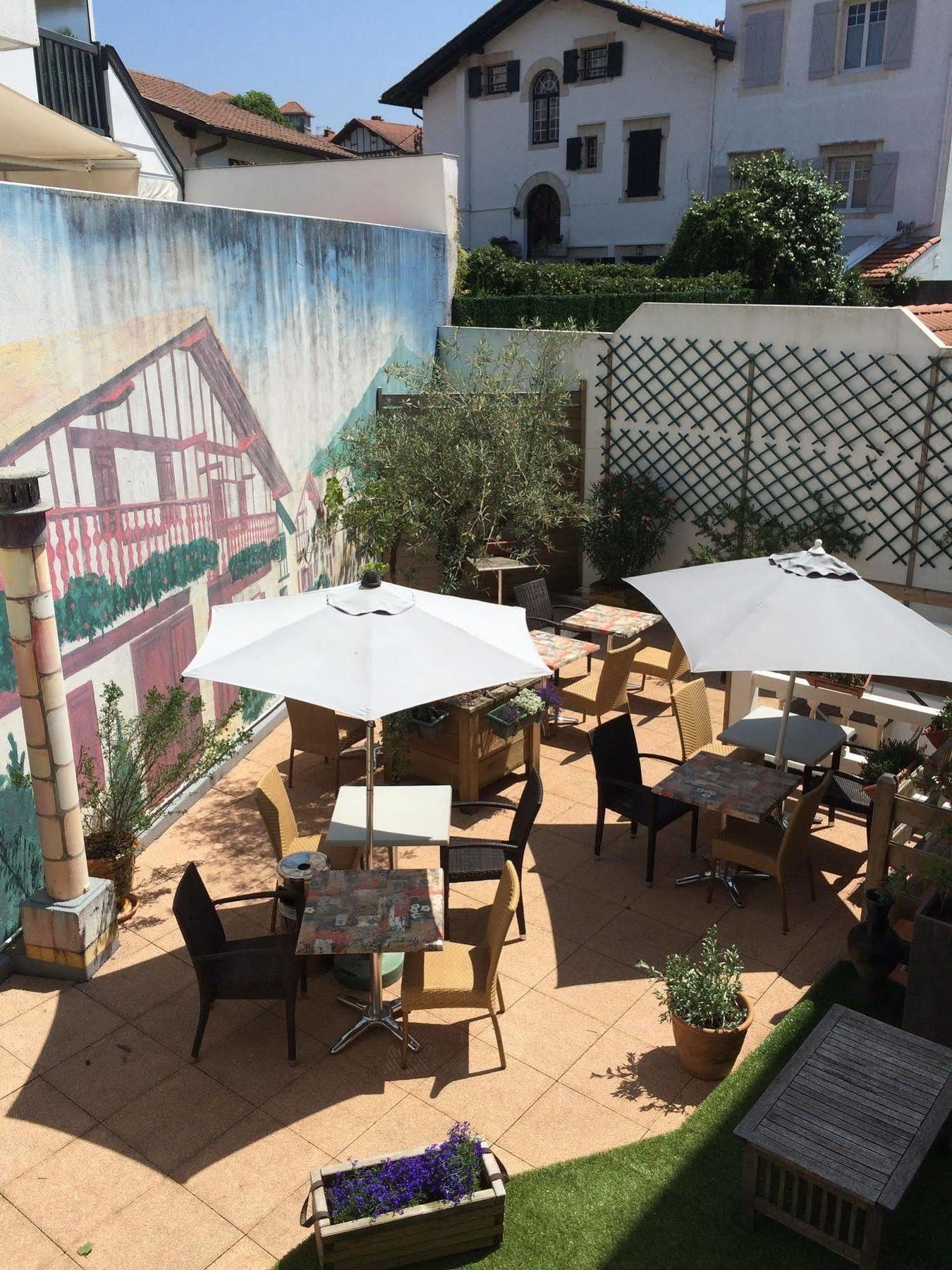 Mosaikhotel Saint-Jean-de-Luz Exterior photo