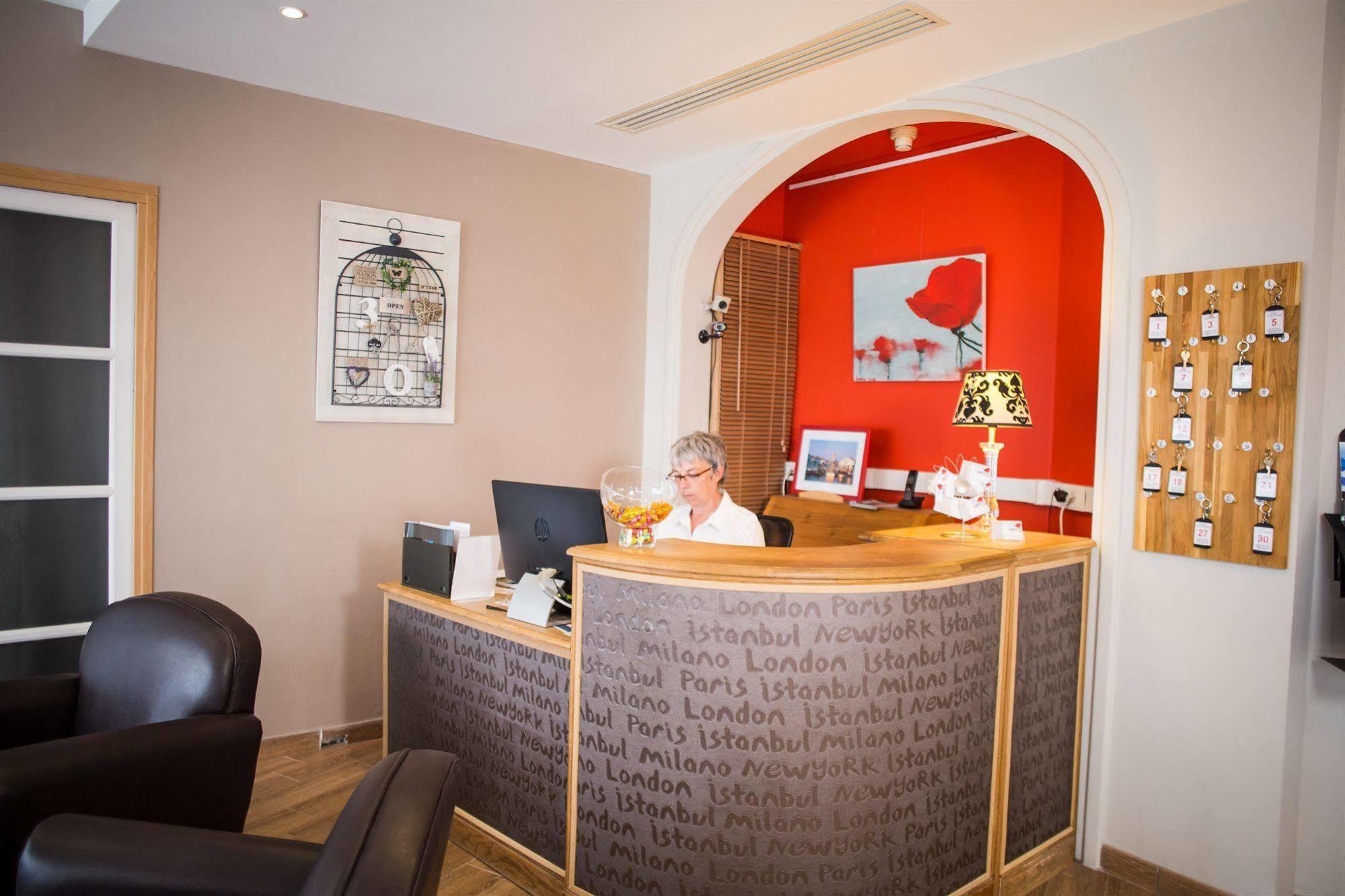 Mosaikhotel Saint-Jean-de-Luz Exterior photo